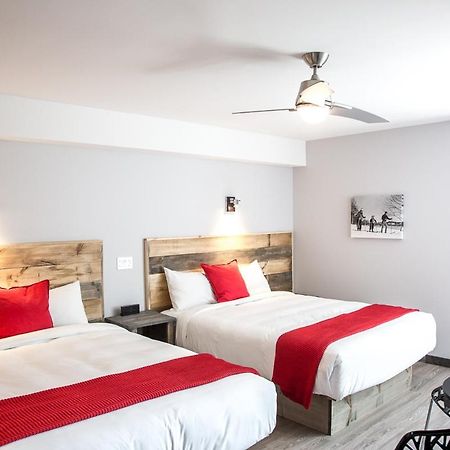 Hotel Far Hills Val-Morin Zewnętrze zdjęcie