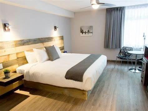 Hotel Far Hills Val-Morin Zewnętrze zdjęcie