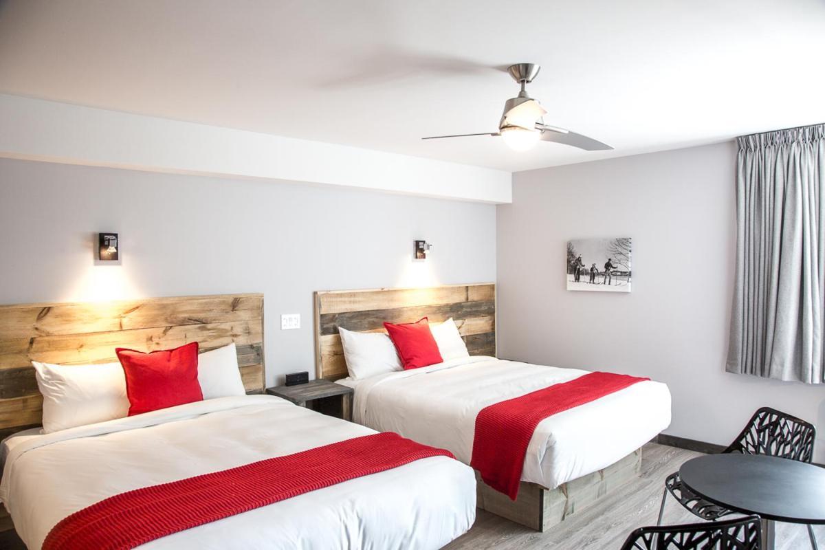 Hotel Far Hills Val-Morin Zewnętrze zdjęcie