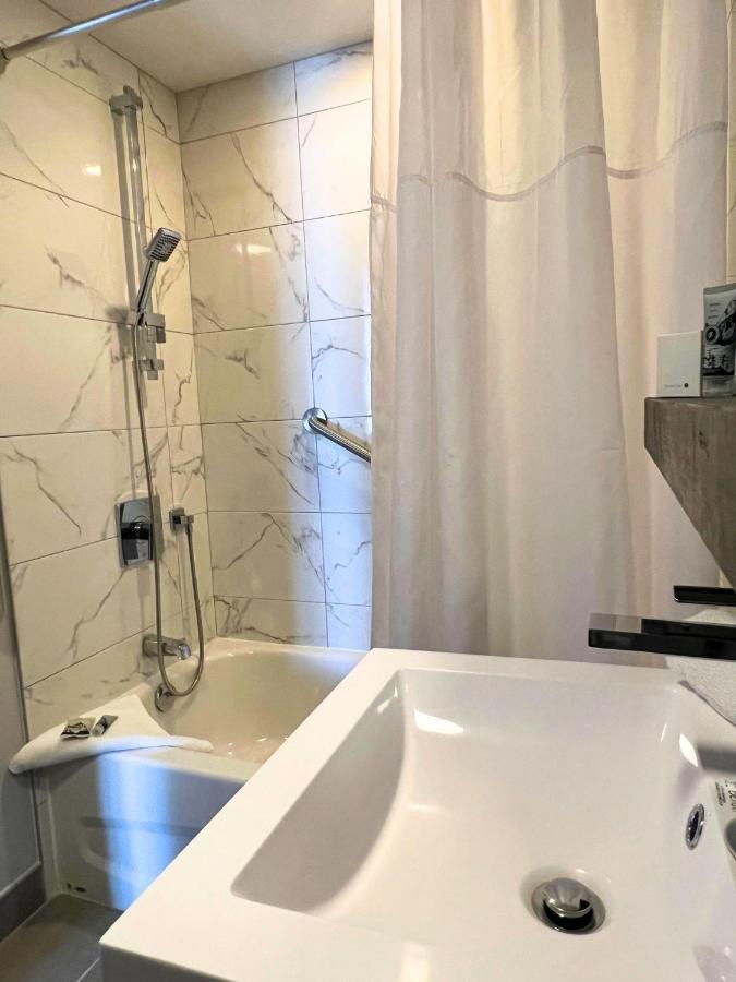 Hotel Far Hills Val-Morin Zewnętrze zdjęcie